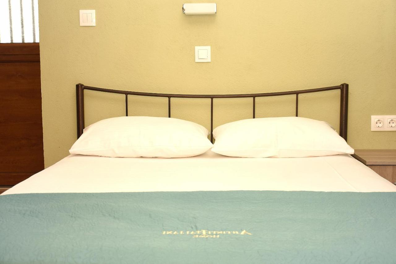 Anna Pousi Studios & Apartment Ormos Panagias Luaran gambar